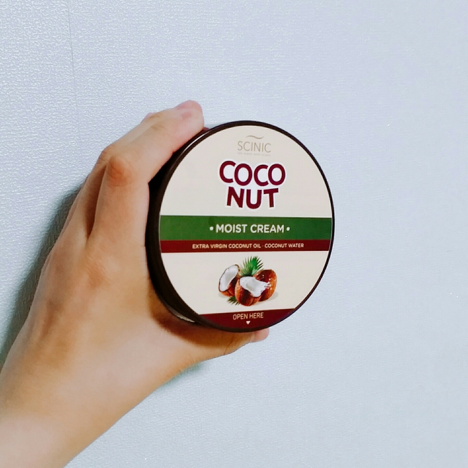예뻐요! 뚜껑을 열자마자 코코넛 향이 쏴아아악!!