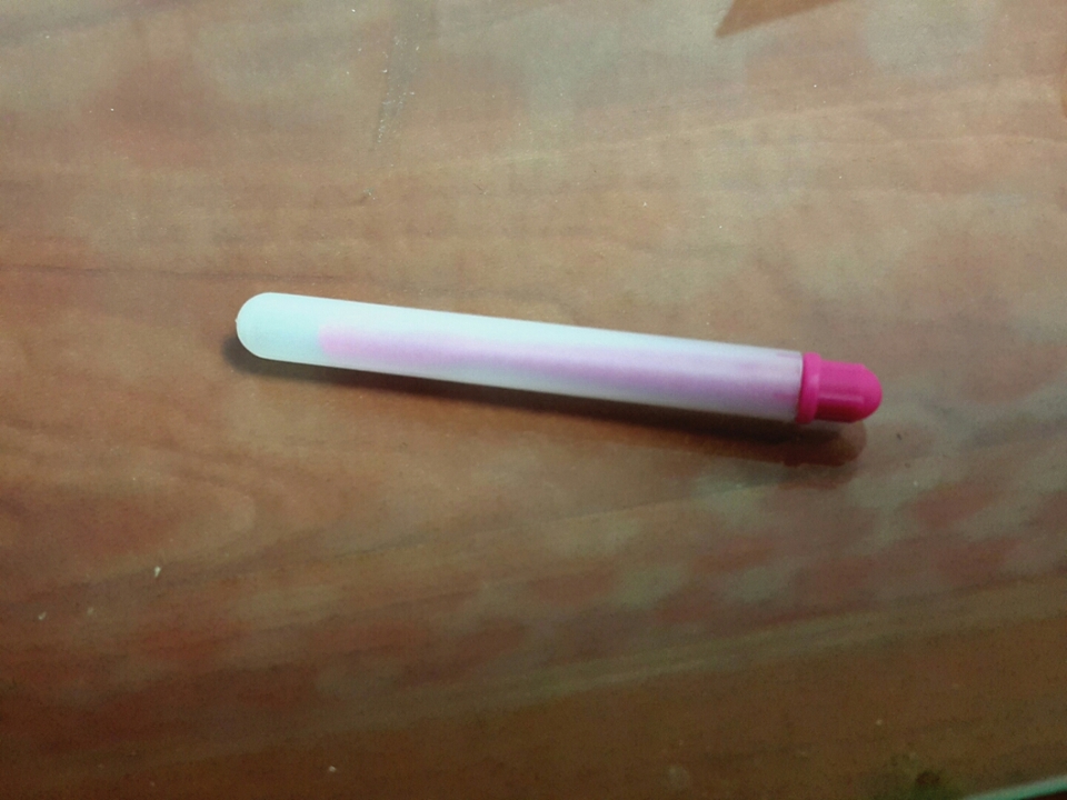 이건 닫은 모습~! 위생적이여서 여행같은데 다닐때 가지고 다니면 좋으실것 같네요. ㅎㅎ