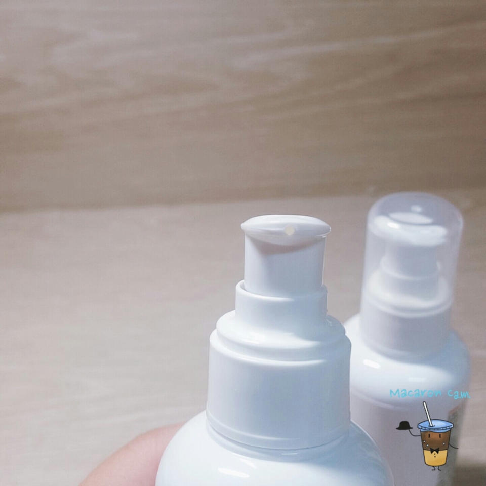 두 제품 다 펌프형이구요 입구가 작아요!