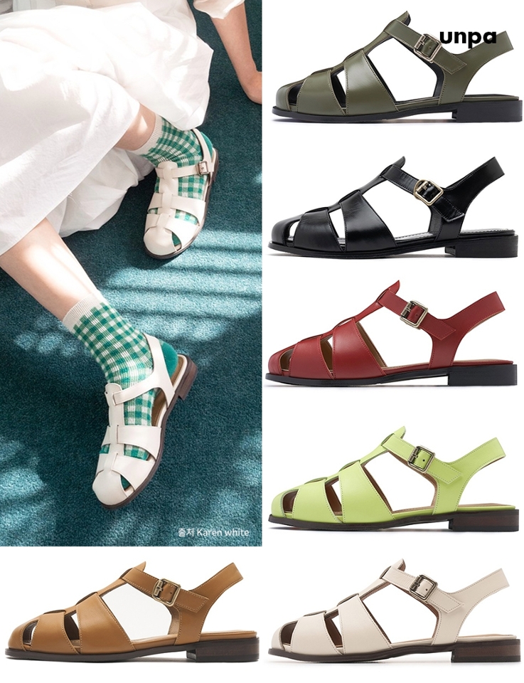 요즘 핫한 예쁜
피셔맨 샌들을 찾고 있다면?
신발 맛집 카렌 화이트의
Basket 모델을 체크해볼 것✔️

고급스럽고 여름에도
톡톡 튀는 개성 있는 컬러감으로
데일리룩에 포인트 주기 좋으며,
또 장점이라면 페디큐어 없이도
예쁜 발로 연출해 준다는 점이야!

청바지 또는 원피스에도
잘 어울리는 올여름 필수템
놓칠 수 없겠지?