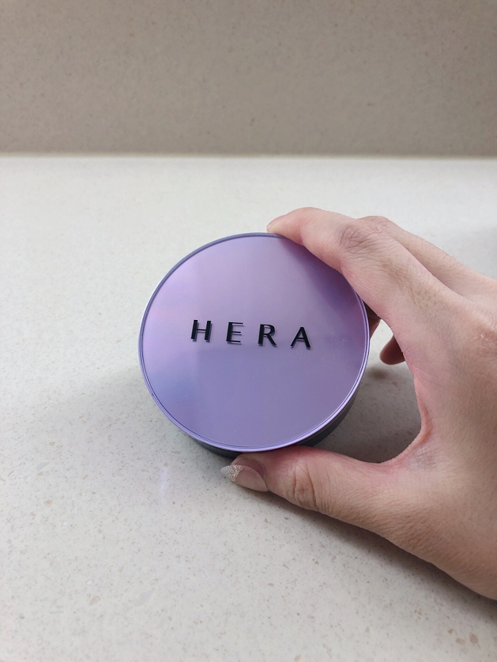 고밀착 커버로 완벽한 피부표현을 할수 있는 이번 쿠션
