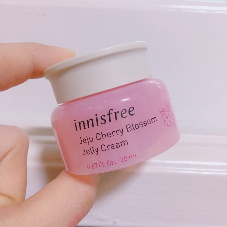 요렇게 조그맣고 귀엽습니다 히히 생각보다 많아요 20ml