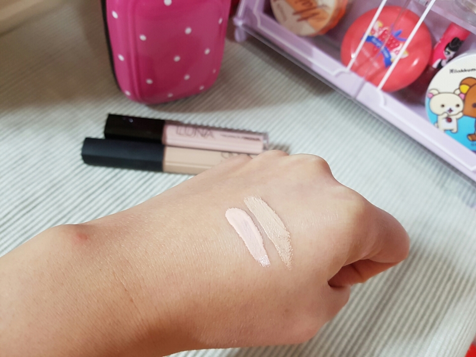 루나 브라이트&나스 컨실러 컬러비교~
제가 쓴 나스 컨실러는 바닐라 컬러에용~~^^
핑크기 마니 돌죠~~