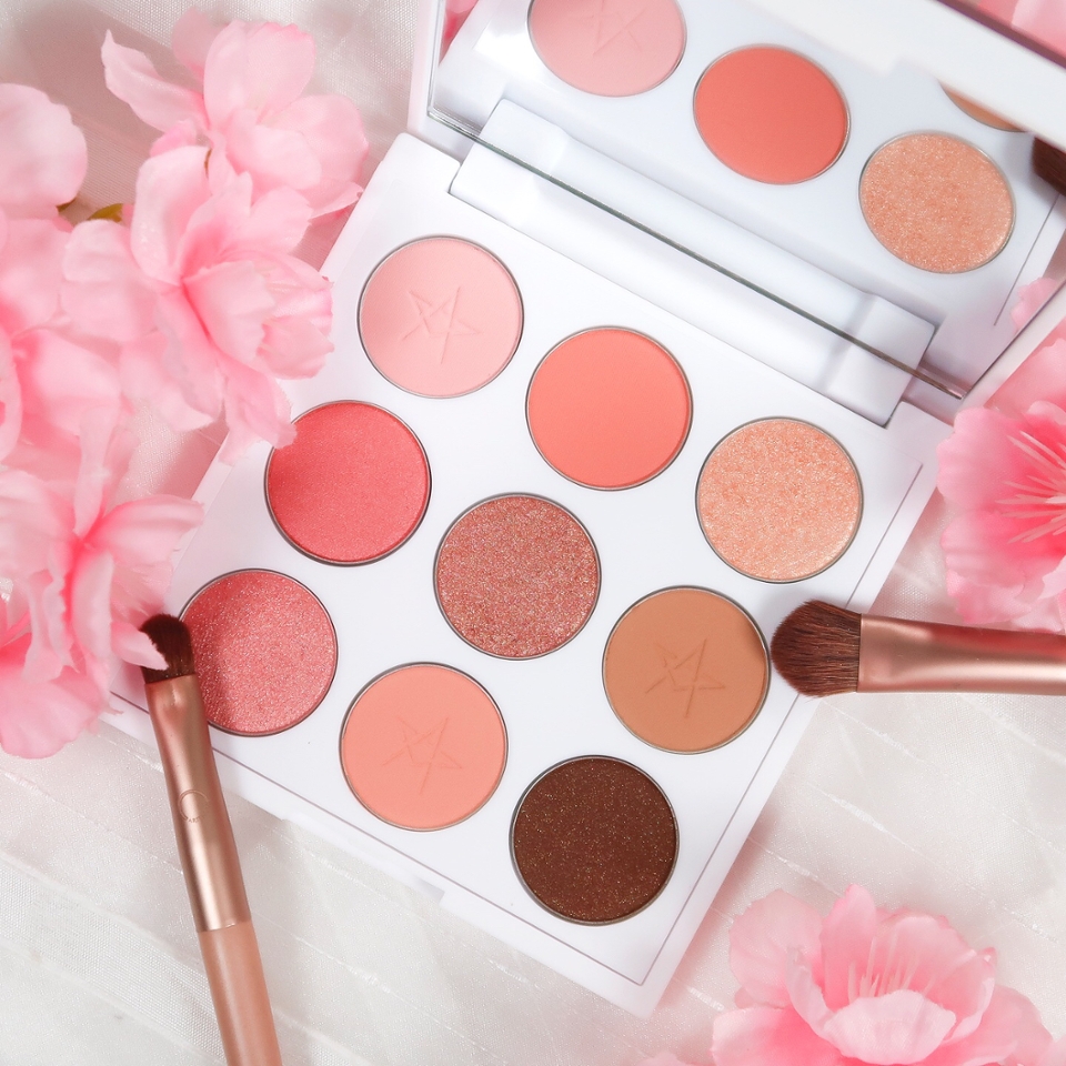 요 팔레트를 활용해 메이크업 할거에요! 봄스럽고 넘 이쁘쥬❤️