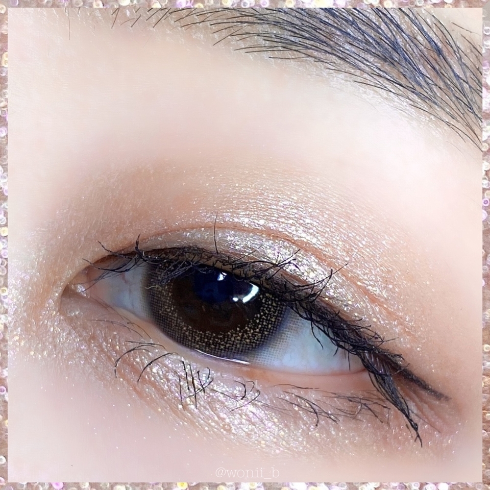 ✔️#스틸라 #트라이펙타 #글리터스틱아이섀도우 #키튼
✔️가격: ₩35,000
✔️용량: 1.7g
-
요번에 보여드릴 제품은 스틸라 #스틱섀도우 입니당🤩
예전에 롭스 세일때 간단히 #발색 해봤을때도 반했는데
제대로 사용해보니 또 반합니다😍