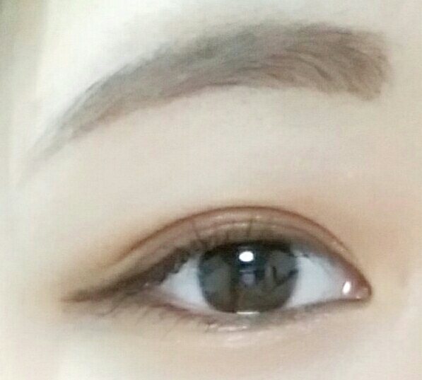 셀카찍고 눈만 자른거에요 자연스럽게 커보이고 좋은거 같아요😇

😍끝까지 봐주셔서 감사해요😍