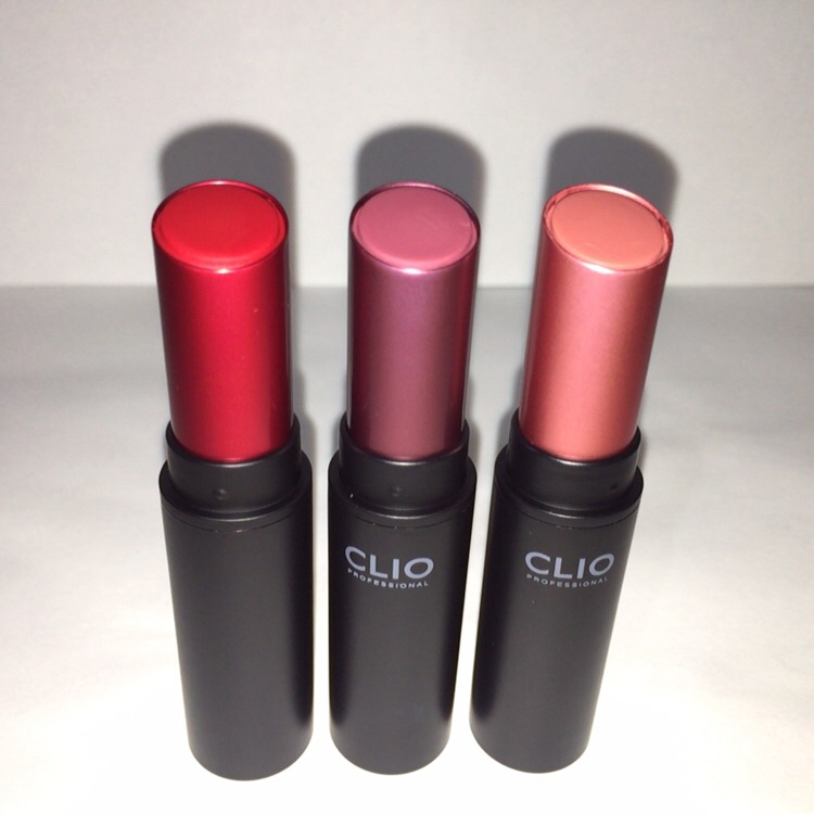 컷팅은 일자와 비슷한 사선으로 되있네요
안정감있고 깔끔합니다