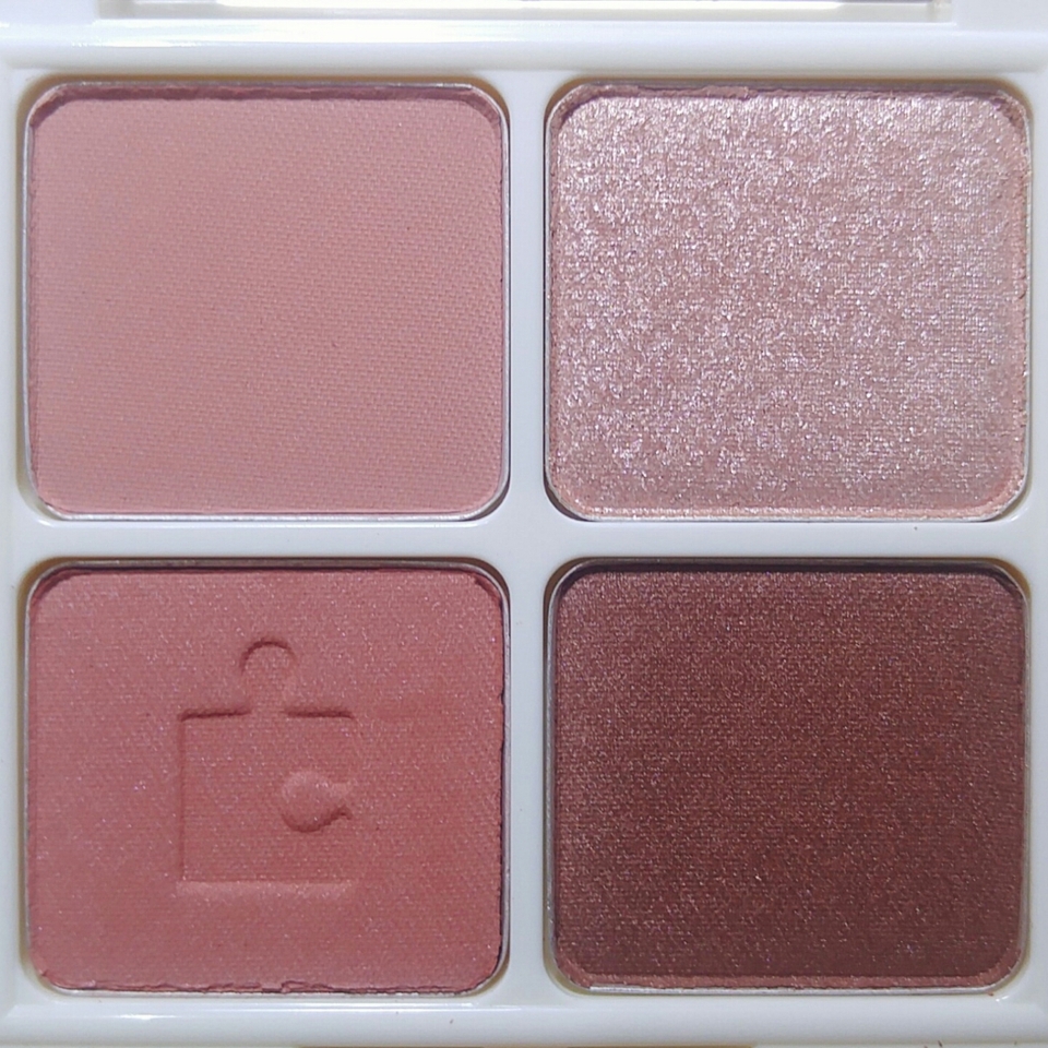 색은 위에왼쪽부터 
연한 핑크색인로즈쉬폰
푸른빛이 감도는 오팔펄의 핑크슈가
차분한 로즈 색상의 플라워케이크
잔잔한 펄의 고동색 라즈베리모카 4색상이에요!