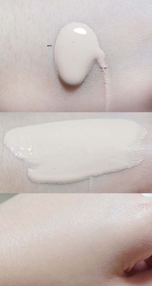 되직하고 무거울 줄 알았던
제 생각과 달리 제형이 아주 묽어요

짜고 옆으로 기울이면 흘러내릴 정도의
묽은 제형!

바를 땐 촉촉하고 부드럽게
발리는데 다 발리고 나면
바로 보송하게 마무리 되더라구요 ㅎㅎ

실키하고 가볍게 발리지만
커버력도 괜찮은 편 :)

손등에 테스트 해보니 울긋불긋 빨갛던 부분이나
실핏줄이 거의 커버가 되었어요~
