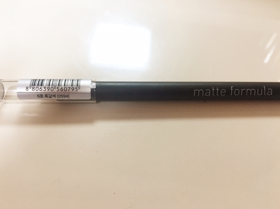 6호 흑갈색이구여!!!!
