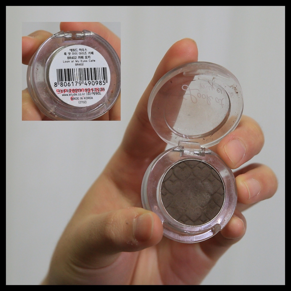 포인트 섀도우로는
에뛰드의 ‘카페모카’를 사용해 줄께요✨