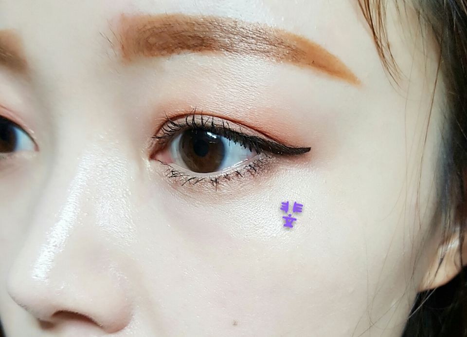 완벽한 셀카는 필터죠...ㅋㅋ ㅋㅋ

봐주셔도 감사합니다.

내일 더 이뻐지세요~^^