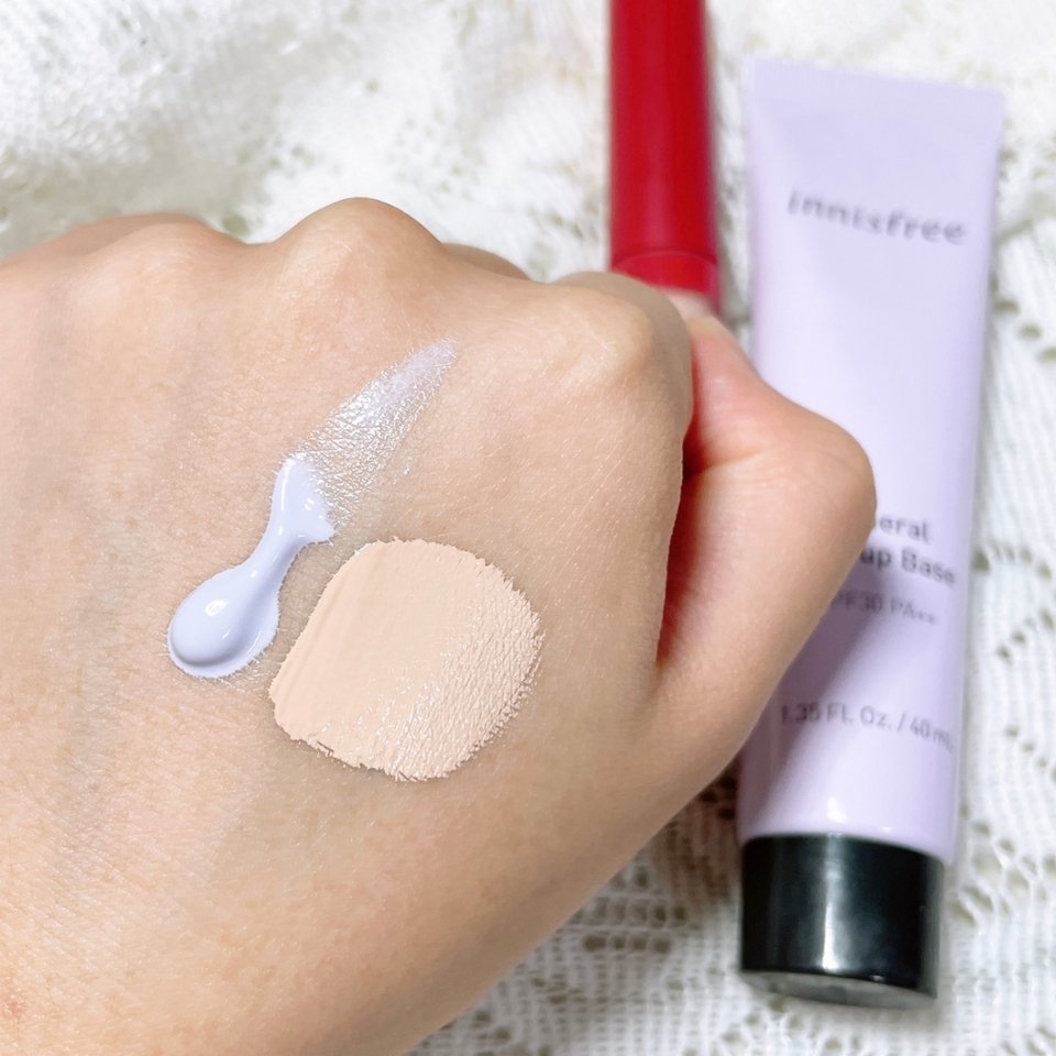 이제 추가 베이스 조합을 마지막으로 소개할 차례가 왔네요ㅠㅠ
드디어 베이스 조합 마지막이라니...☆

쨌든, 이 조합을 준비한 이유는요?
: 톤업 컬러 베이스는 있지만, 톤업 선크림 정류가 없으실 분들을 위해서 준비해봤어요. 컬러 베이스가 굳이 없더라도 갖고 있는 색조템을 베이스 제품과 섞어서도 자신의 피부 톤 보정에 맞는 색을 만들어서 사용 가능하니 이점도 참고해주세요!!★