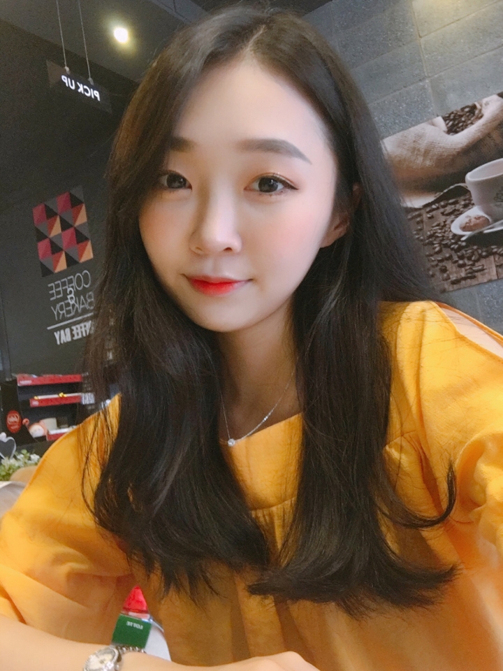+셀카에도 오렌지오렌지 발그레하게 예쁘게 나와요~~