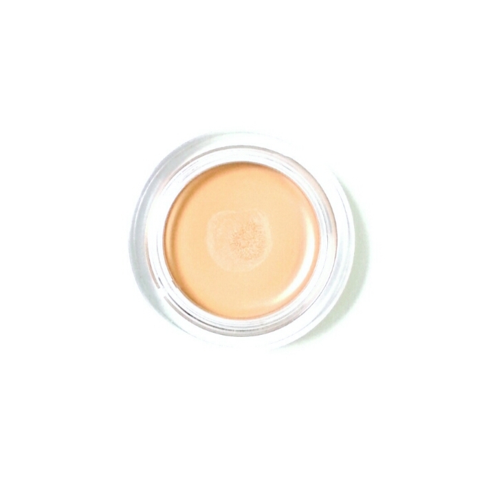 손가락으로 만져 봤는데 질감은 너무 딱딱하지도 안고 그렇다고 너무 물렁 하지도 않아서 좋은거 같아요! 양조절이 용이합니다👍