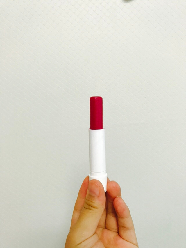 색이 진해보이지만 발색은 은은합니다
