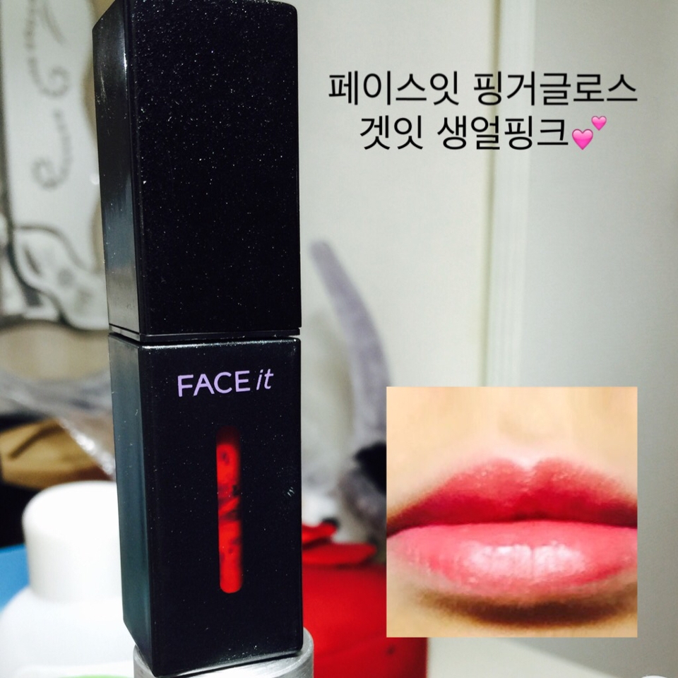 이거진짜실물갓..👍
촉촉하구좋아
꼭한번사봐야할 인생템이라쥬💎