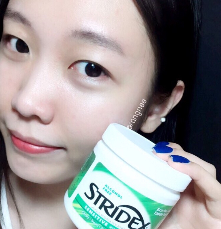 저처럼 트러블피부인데 민감성이라 아무제품이나 사용하지 못하는 분들, 징크크림으로 흉 제거해도 새로운 좁쌀 매번 올라오는 분들에게 진짜 강추해요!

그럼 이만 후기를 마칠게요!

블로그에 오시면 사용하는 영상 후기도 있으니! 코덕님들 많이 놀러오세요 ♥