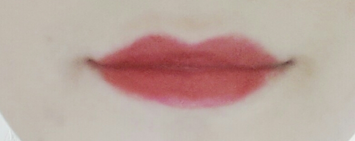 ㅜ 왜 저렇게 나왔지요ㅜ 뭔가 잘안발려지게 나왔어요ㅜ 색은 저거보다 더 버건디에요!