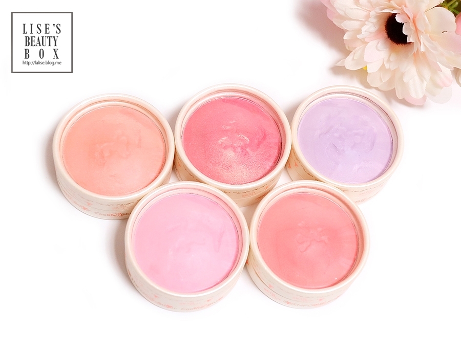 전체적으로 흰끼가 많이 돌아요.
다른 컬러들은 괜찮은데 1호 베베핑크나 3호 베베라벤더는
피부톤이 살짝 어두우신 분들에게는 약간 떠보이지 않을까 ....
