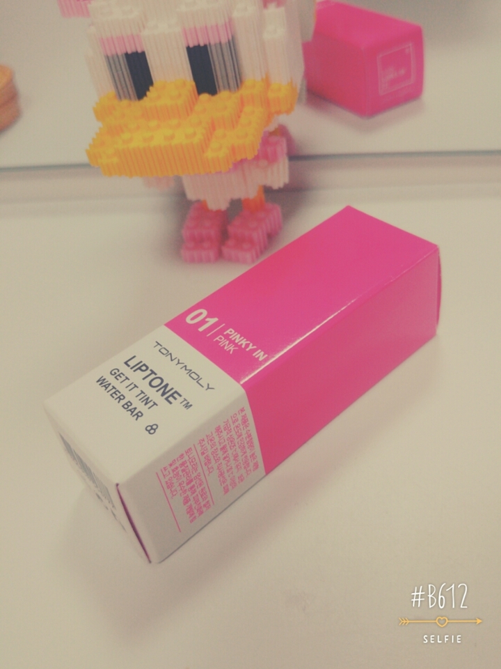 끄엇ㅎㅎㅎㅎㄹㄹㅇ 케이스너무이뻐 .. 이뻐서 버리지도않고 고이 모셧다가 다시꺼냇져 !!
색 너무이뿜 ..핑크핑크피읔-♡