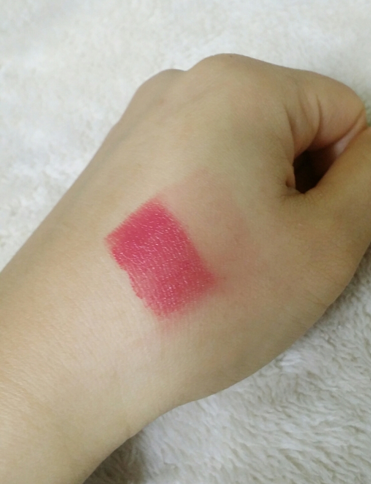 착색은 안되는데 막 없어지지 않고 먹지만 않으면
오래가요!