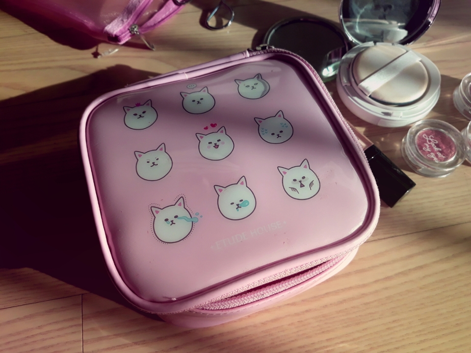 에뛰드 파우치!
6000원