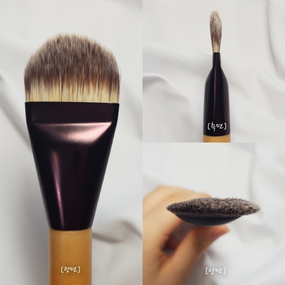 

납작 라운딩형 브러쉬를 여러 면에서 본 모습이에요 :)

브러쉬 모가 정말 부드럽고 크기가 커서 저같은 똥손에게 윤기있는 메이크업을 할 수 있게 해준답니다

이 제품에 더욱 애정이 있는 이유는 제 첫 파운데이션 브러쉬 입문템이었어요! 그 이후로도 제가 브러시가 별로 없는지라 이것만 주구장창 쓰다보니 이제 사용법은 완전히 익숙해 진 것 같아요

그정도로 가성비가 좋아서 선택한 것도 있지만 매일 퍼프로만 피부표현을 했던 저에게는 엄청난 제품의 발견이었죠..

확실히 퍼프로 바르다가 바르니까 얇아진 피부표현의 차이가 확 느껴지더라구요 그리고 이니스프리 제품 패키지도 너무 고급져요.. 플라스틱이 낼 수 없는 고급짐이랄까..?

