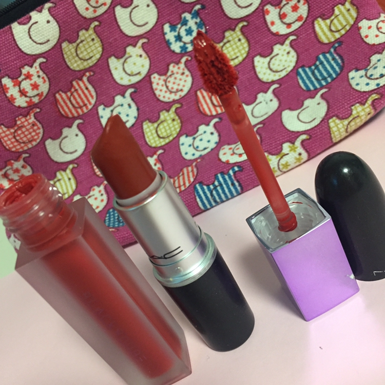 맥과 블랙루즈!