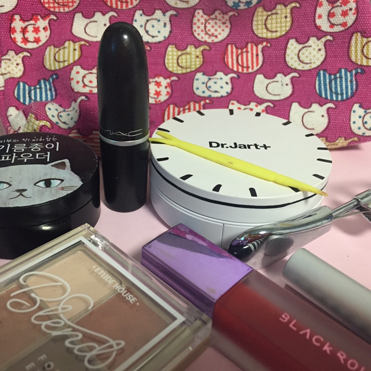 썸네일 전체샷입니당 
그럼 본격적리뷰 고고씽~><