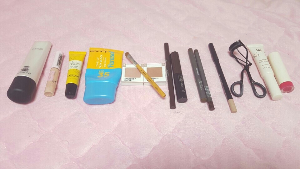 사용한제품을 순서대로 나열한것이며 밑에 사진에 왼쪽부터 그러니까 사용한제품순으로 이름을 써놯습니다