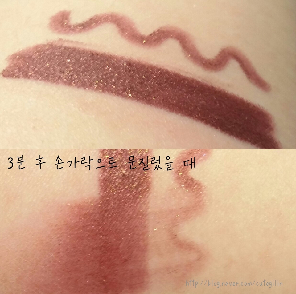 워터프루프 제품인데 번짐이 있어요

장점: 저렴이, 예쁜색상, 선명한 발색, 부드러움
단점: 잘 번짐

저는 이 제품을 색상이 이뻐서, 손가락으로 문질러 섀도우로 사용하고 있어요.
아이라인으로 사용할땐 시간을 좀  두고 말려야 해요