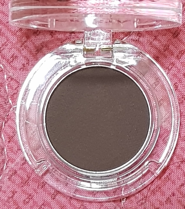 무펄의 짙은 브라운색상이에요.