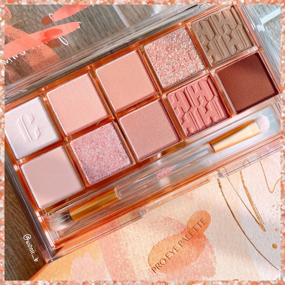 ✔️#클리오 #프로아이팔레트 15호 #캔버스위봄햇살 🌸
✔️가격: ₩32,000
✔️용량: 0.6g*10