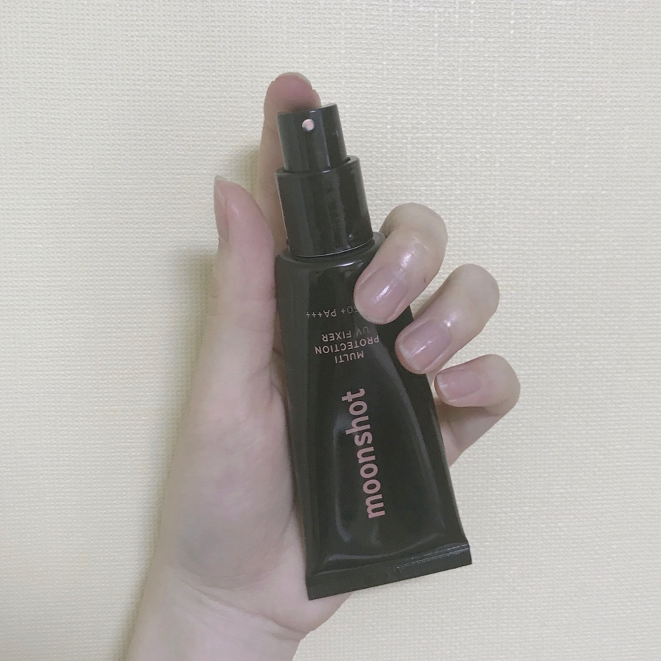 뚜껑을 벗기면 이렇게 펌프형이라는 것을 알 수 있습니다~!! 양 조절하기가 쉽다는 이점이 있었어요❣️