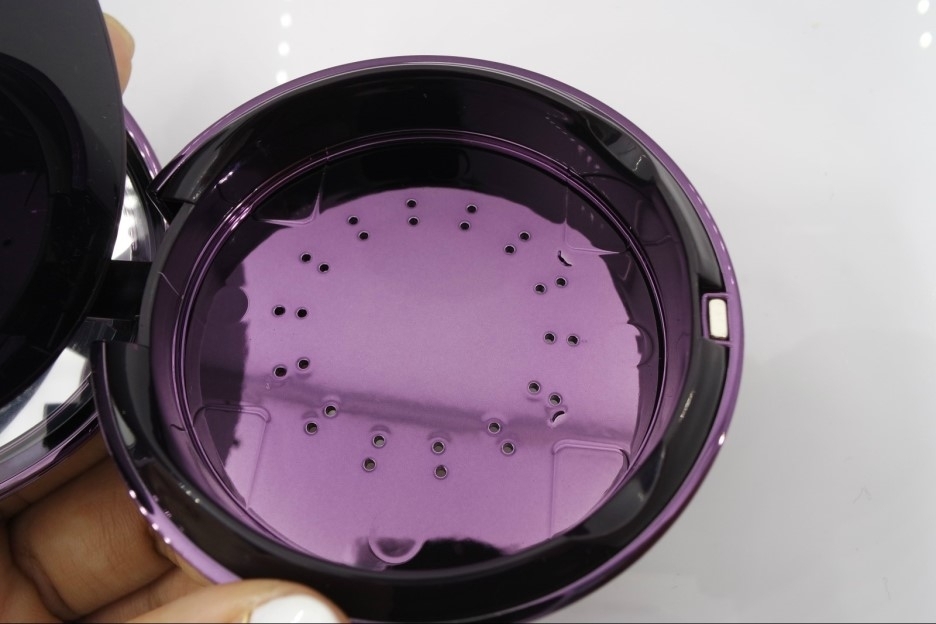 요건 위에 말씀드렸던 맨밑바닥 구멍송송이!
