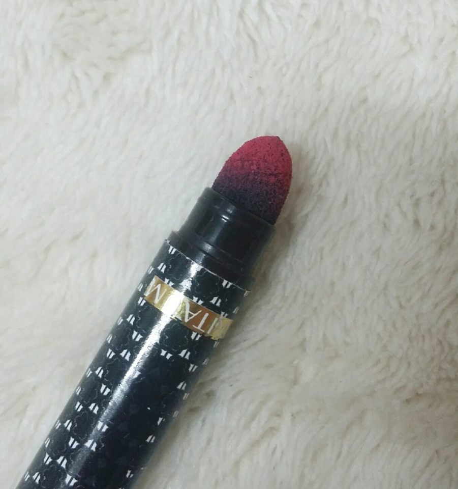 
쿠션팁으로 블렌딩하기 넘 편해요 ><
