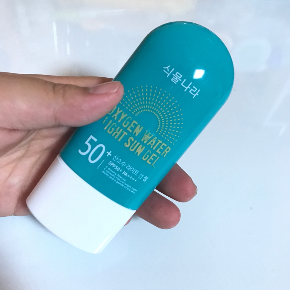 50+ SPF+++ 👏
이 기능에 무기자차 였으면
진짜 좋았을텐데용...😀❤️