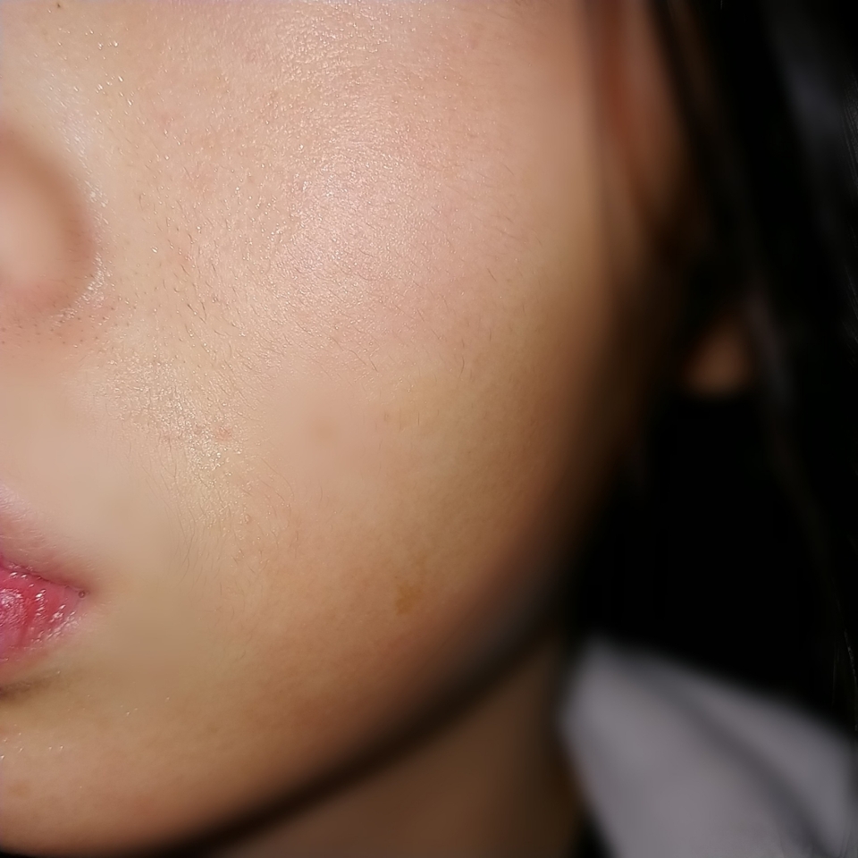 까끌까끌한 면으로 각질제거를 먼저 했어요