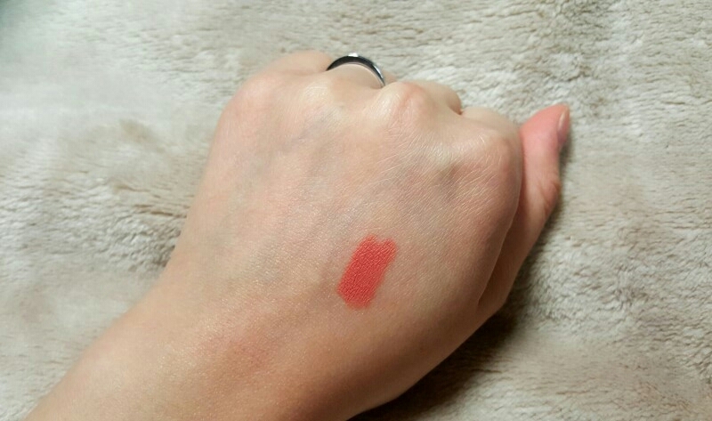 5~6회 발색했더니 나오는 색이에요
1~2회 발색하면 너무 옅어서 별로더라구요