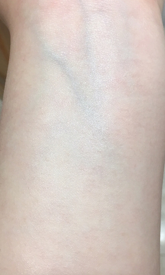 ✔️유분기 Zero 
✔️끈적임 Zero
✔️백탁 Zero