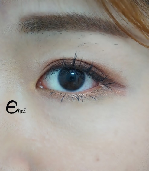 우선 비교를 위해 맨눈을 준비해주세용.
