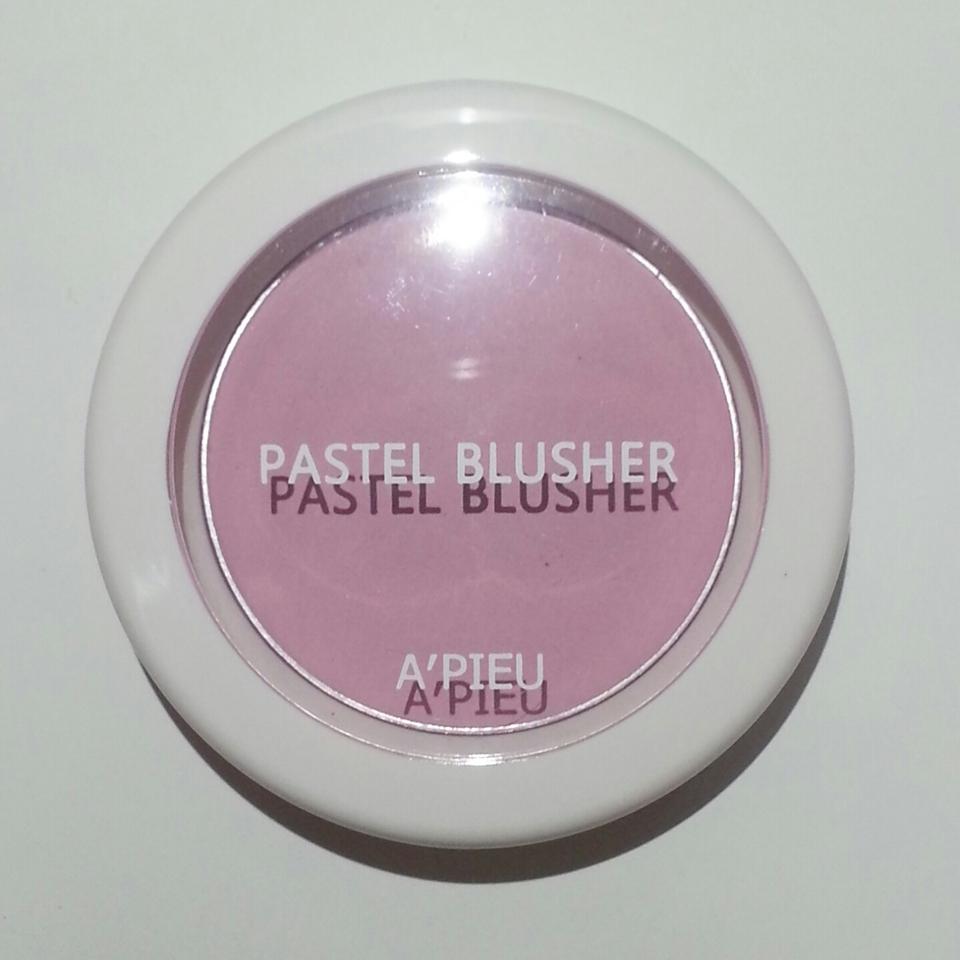 이상으로 블러셔 리뷰끝이고용 

좋아요꾹~~~눌러주세요!! 교정여 였습니다!