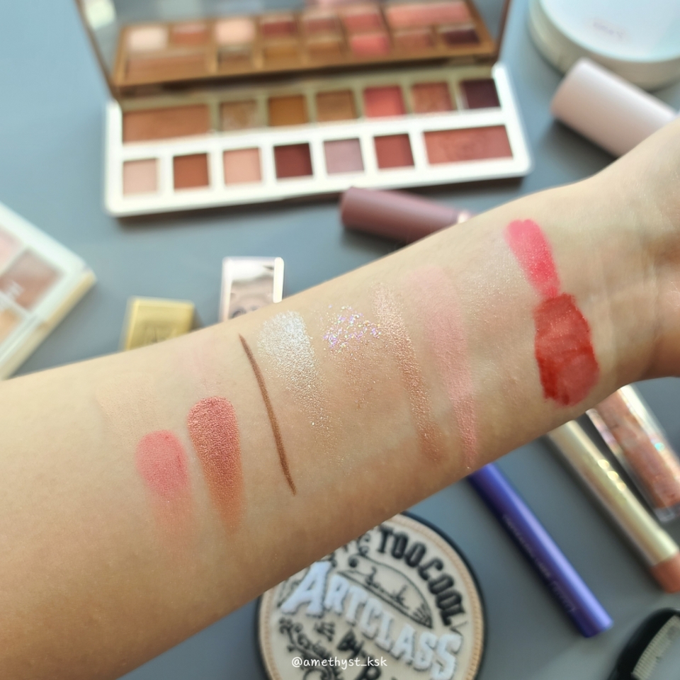 발색모음은 이렇습니다!
왼쪽부터 차례로 보시면 됩니다!