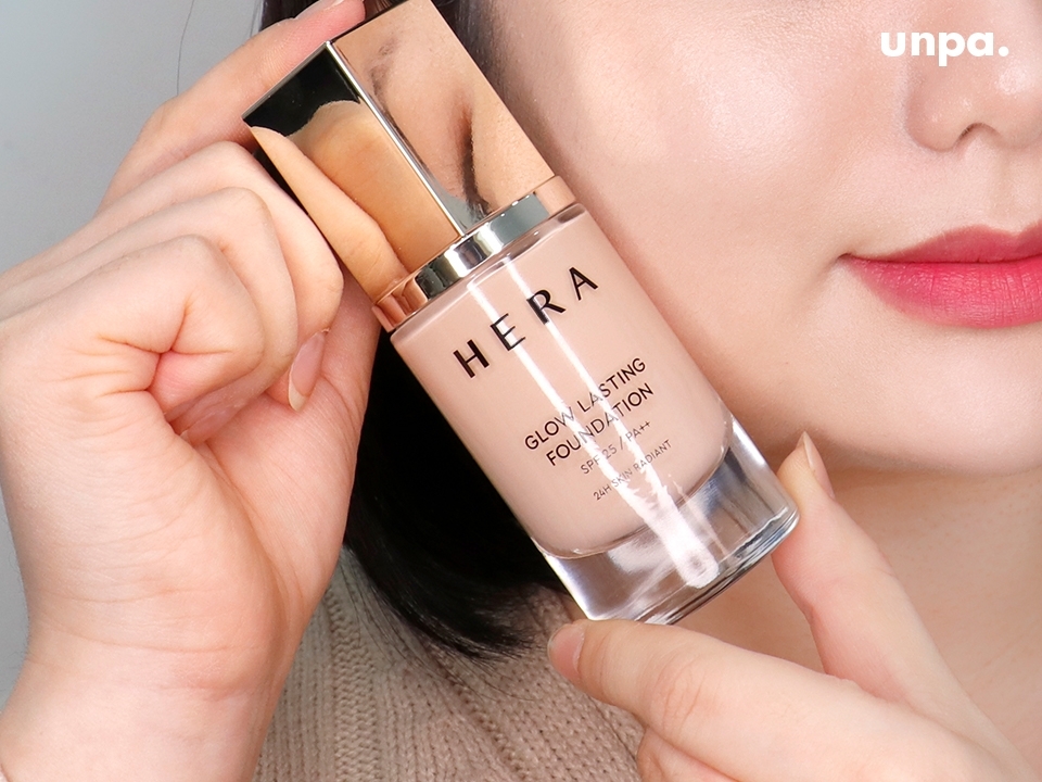 하루가 지나도 완벽한 글로우 베이스로
아까워서 정말 지우기 싫은 파데로 인정!♥
이번 글로우 래스팅 파운데이션도 정말 물건이야ㅠㅠ
