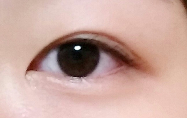 쌍커풀이 생성되었네요ㅎㅎ