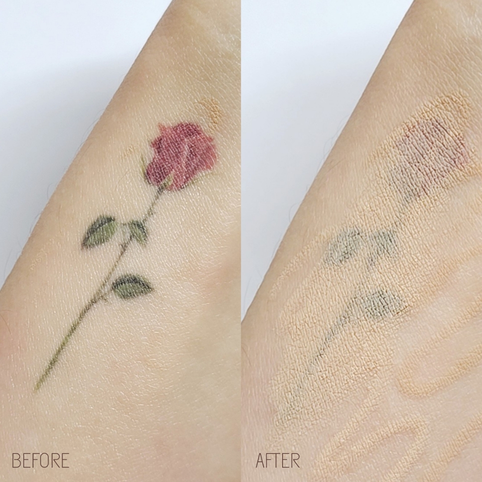 커버도 뭉침 없이 스륵스륵 가볍게!

커버력이 우수한 편이라 여러 번 덧바를 필요 없이 한 번 커버로도 잡티 순삭! 가볍고 깔끔하게 커버할 수 있어요

확실히 액상 타입보다는 고체 타입 컨실러가 커버력 면에서는 훨씬 우수하더라구요

​

트러블이나 기미, 점 처럼 국소 커버이고, 커버해야 하는 잡티가 진하다면 펜슬 타입 컨실러를 Pick!

​

눈 밑 다크서클, 코옆 붉은기 처럼 커버해야 하는 면적이 넓고 색이 옅다면 리퀴드 타입 컨실러를 Pick!

