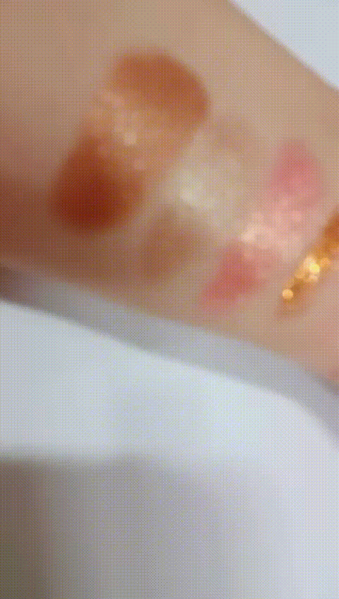 글리터란 초점나간 영롱함이죠 감상잼🤗