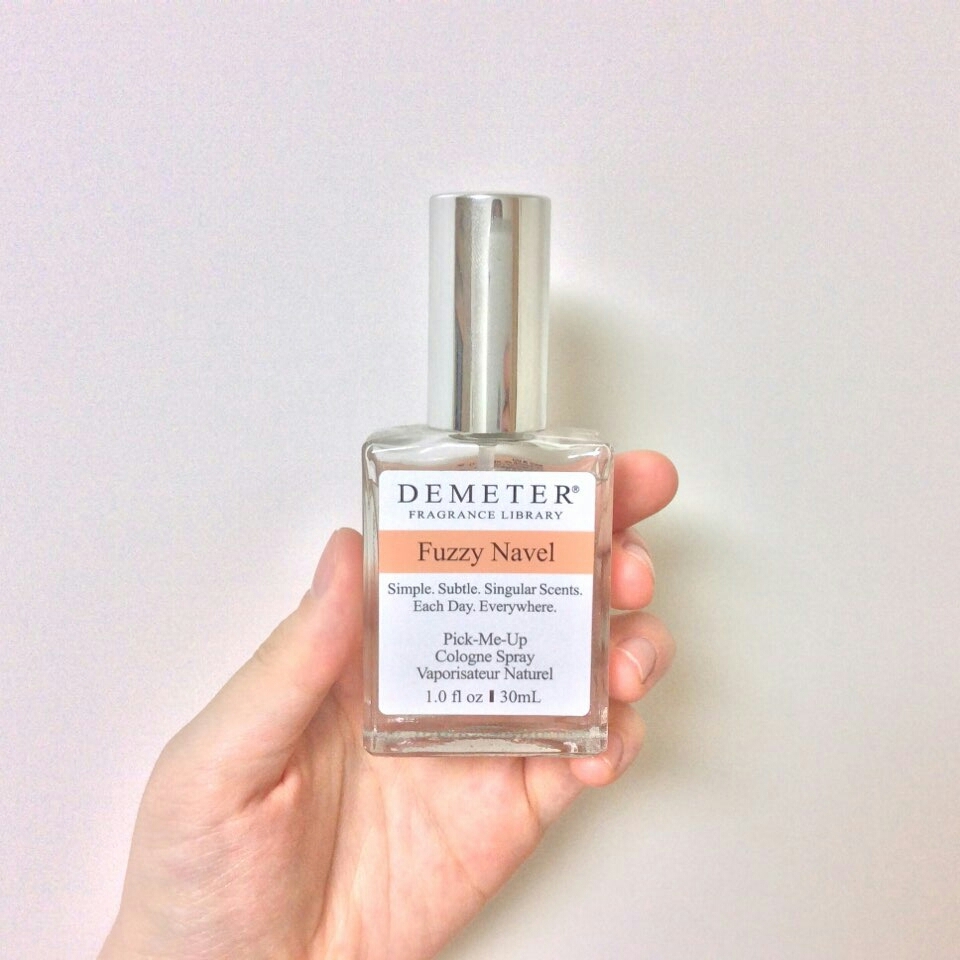 
향수는 그 보틀 또한 제품성을 판단하는데 큰 부분을 차지하는데

데메테르는 보틀 디자인에 대한 특별한 점은 없어요..

아쉽기도 하지만, 정돈된 깔끔함과 정형화가

심신의 안정을 가져오긴 하는 것 같아요ㅋㅋㅋㅋ