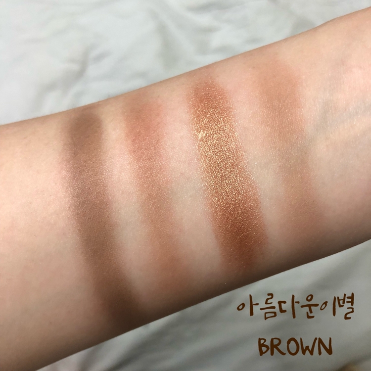 #아름다운이별
네번째 구성은 진하고깊은브라운인 매우 성숙하고
아름다운 이별을 표현한것 같아요😭☕️😭☕️